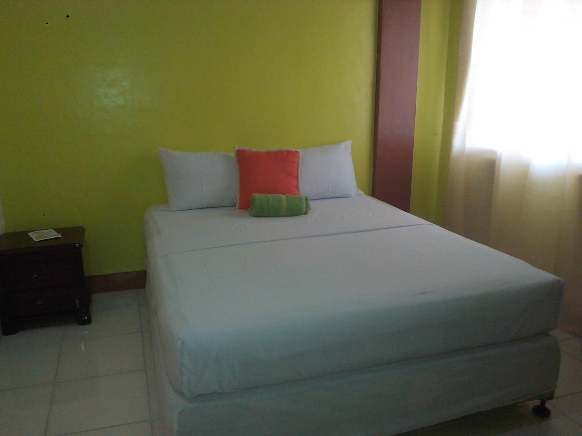 Centillo Travellers Inn Caticlan Exterior photo